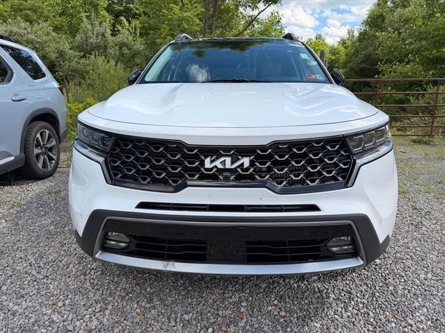 Used 2023 White Kia X-Line SX Prestige image 15