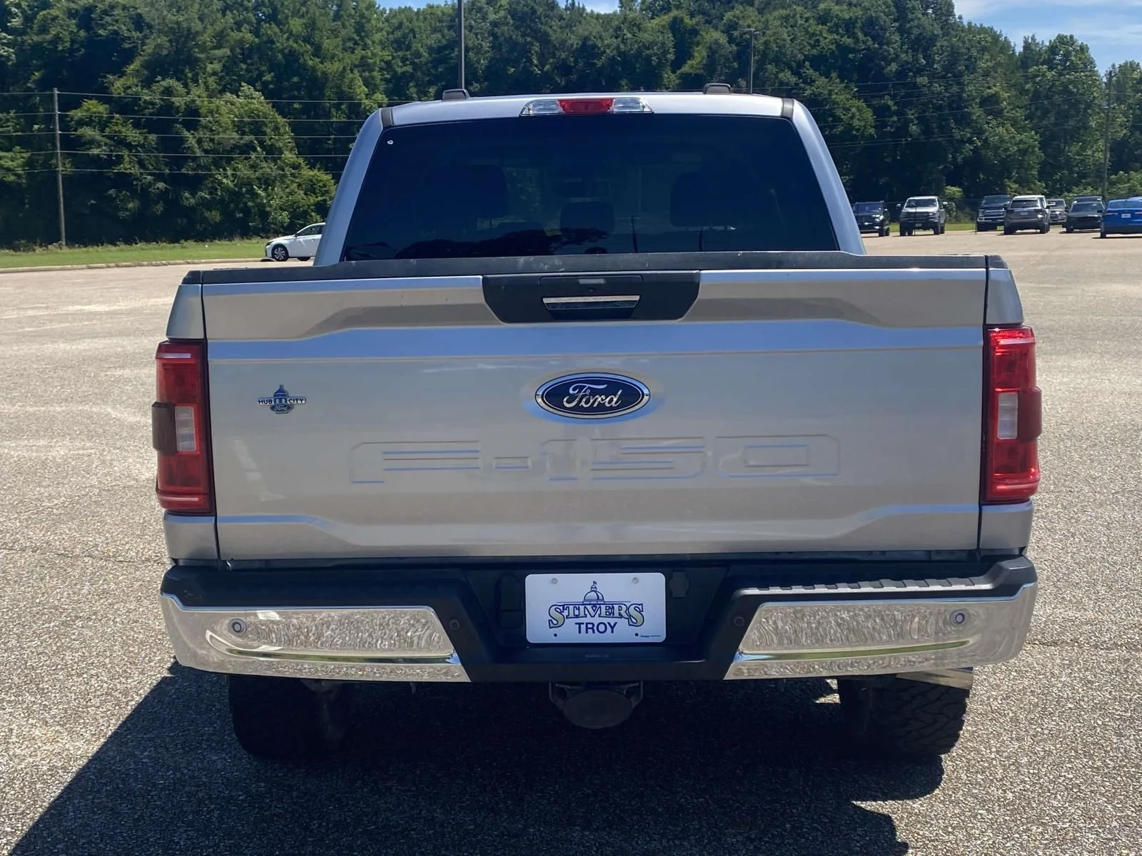 Used 2023 Silver Ford XLT image 6