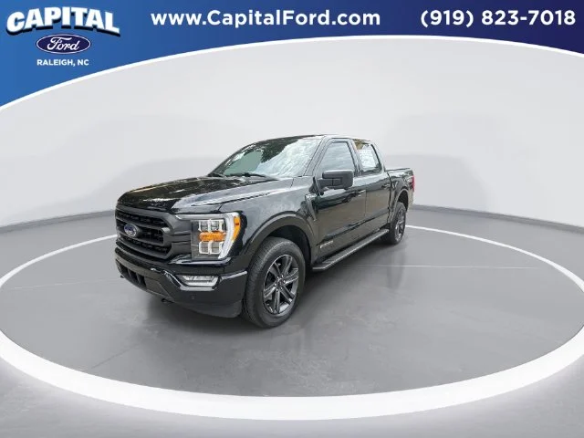 Used 2023 Black Ford XLT image 4