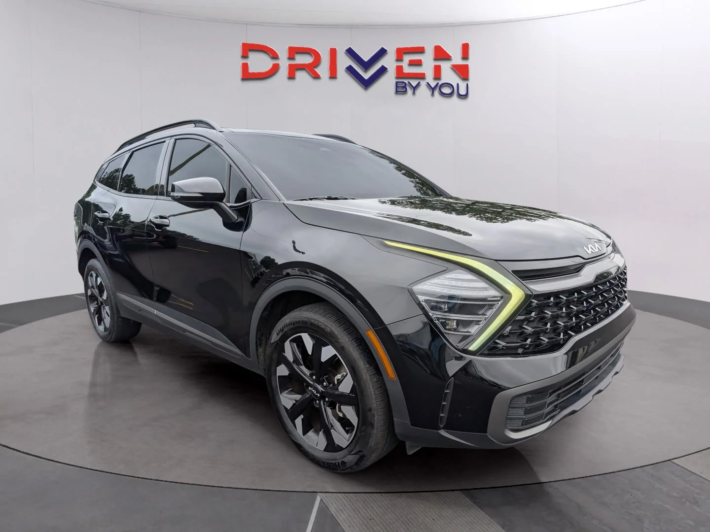 Used 2024 Ebony Black Kia X-Line image 7
