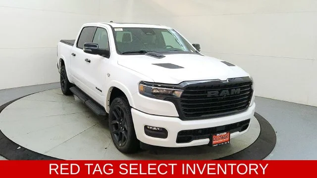 New 2026 Bright White Clear-Coat Exterior Paint RAM Laramie image 14
