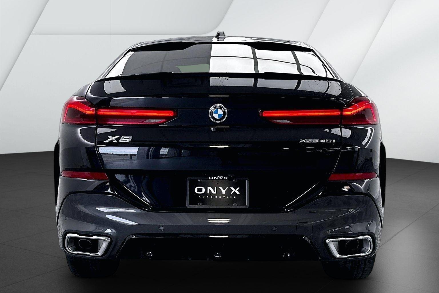 New 2026 Black Sapphire Metallic BMW xDrive40i image 5