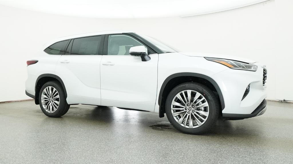 New 2026 Wind Chill Pearl Toyota Platinum image 11