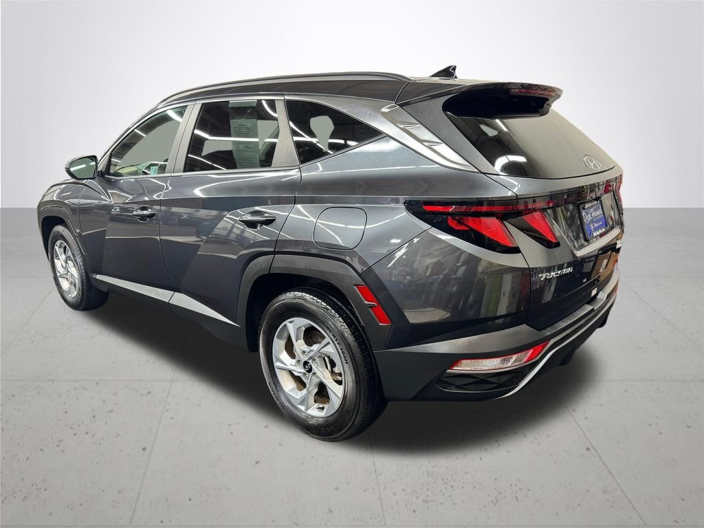 Used 2024 Dark Gray Metallic Hyundai SEL image 4