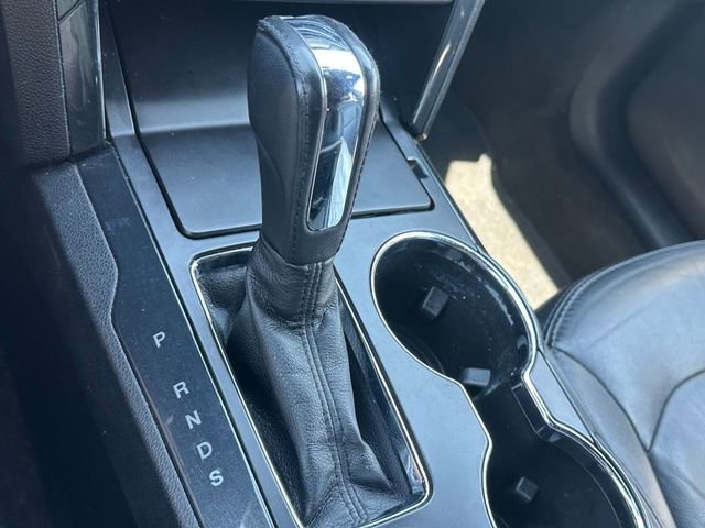 Used 2017 Gray Ford XLT image 6