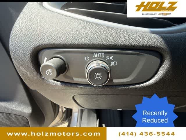 Certified Used 2022 Mineral Gray Metallic Chevrolet LT image 17