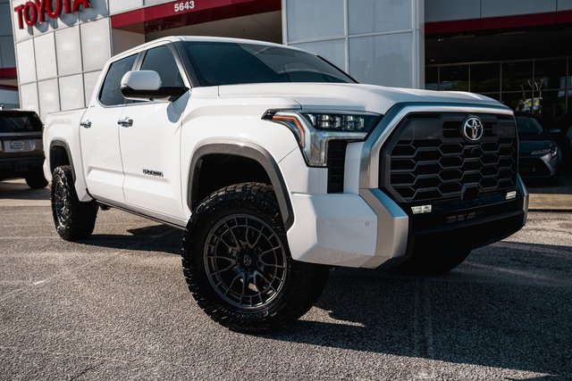 New 2026 Toyota Tundra Limited 4D CrewMax
