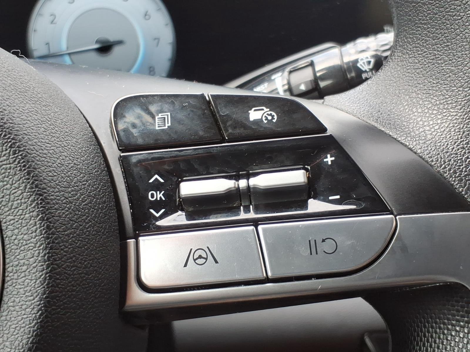 Used 2024 Ecotronic Gray Hyundai SEL image 16