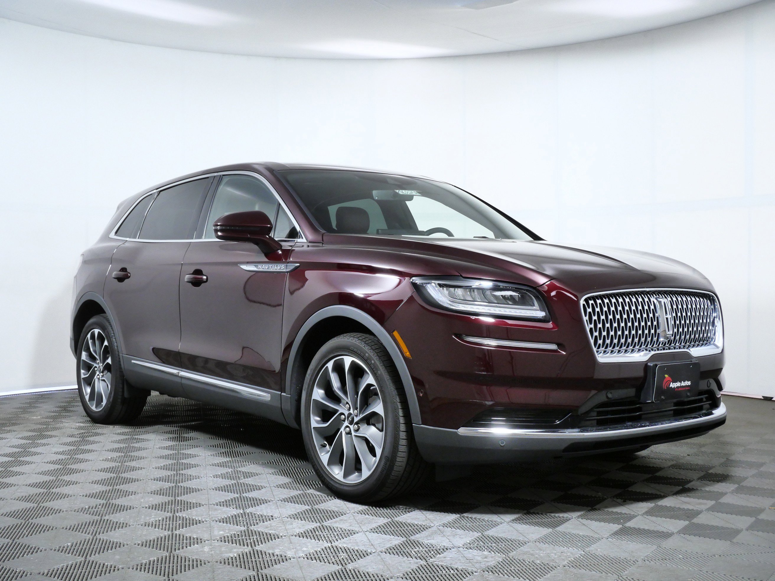 2023 Lincoln Nautilus Reserve AWD's photo