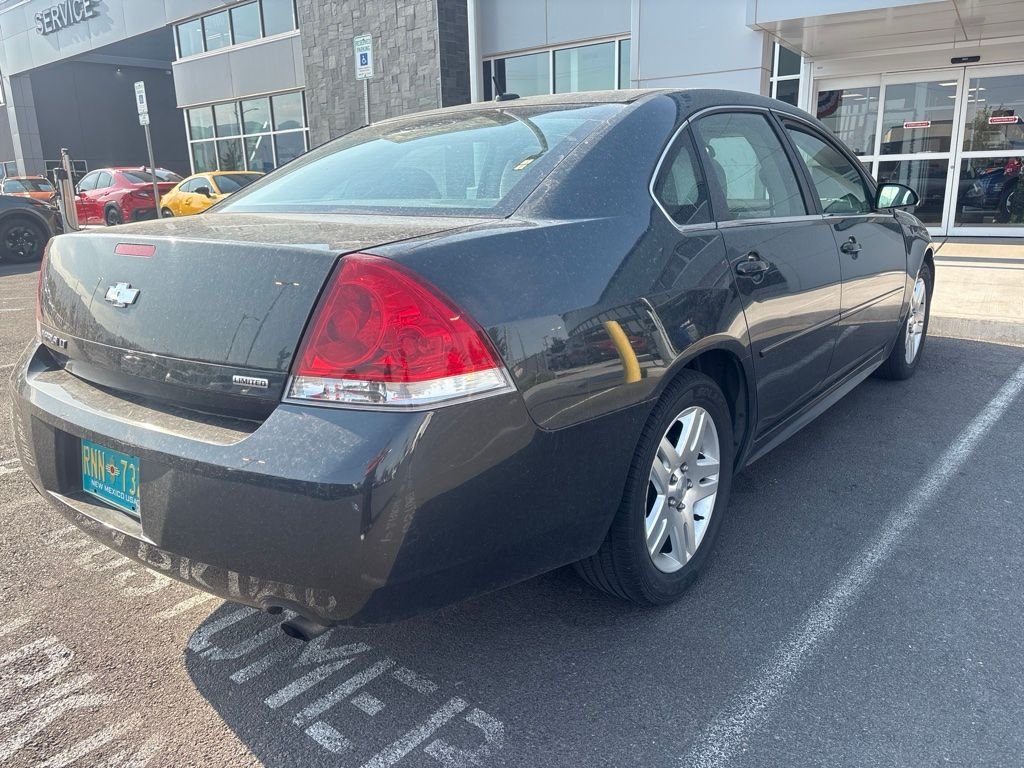 Used 2015 Gray Chevrolet LT image 8