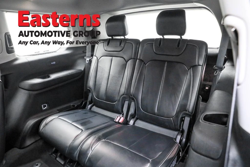 Used 2021 Black Jeep Limited image 33