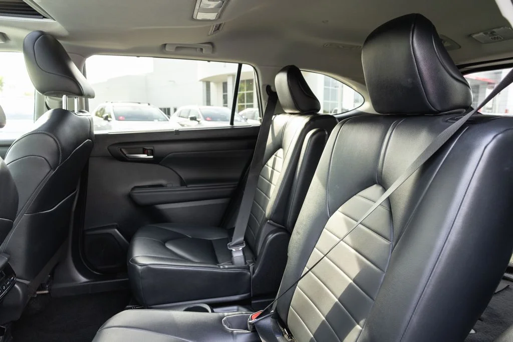 Used 2023 Midnight Black Metallic Toyota XLE image 26