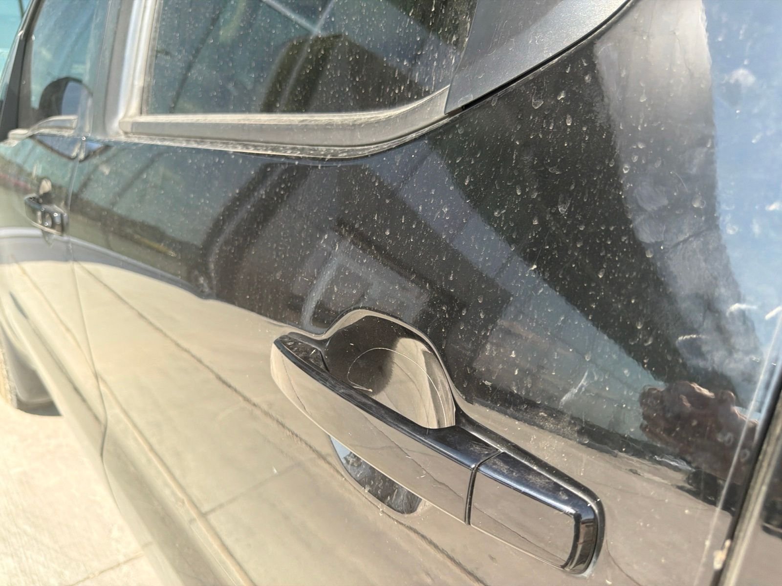 Used 2022 Super Black Nissan SV image 9