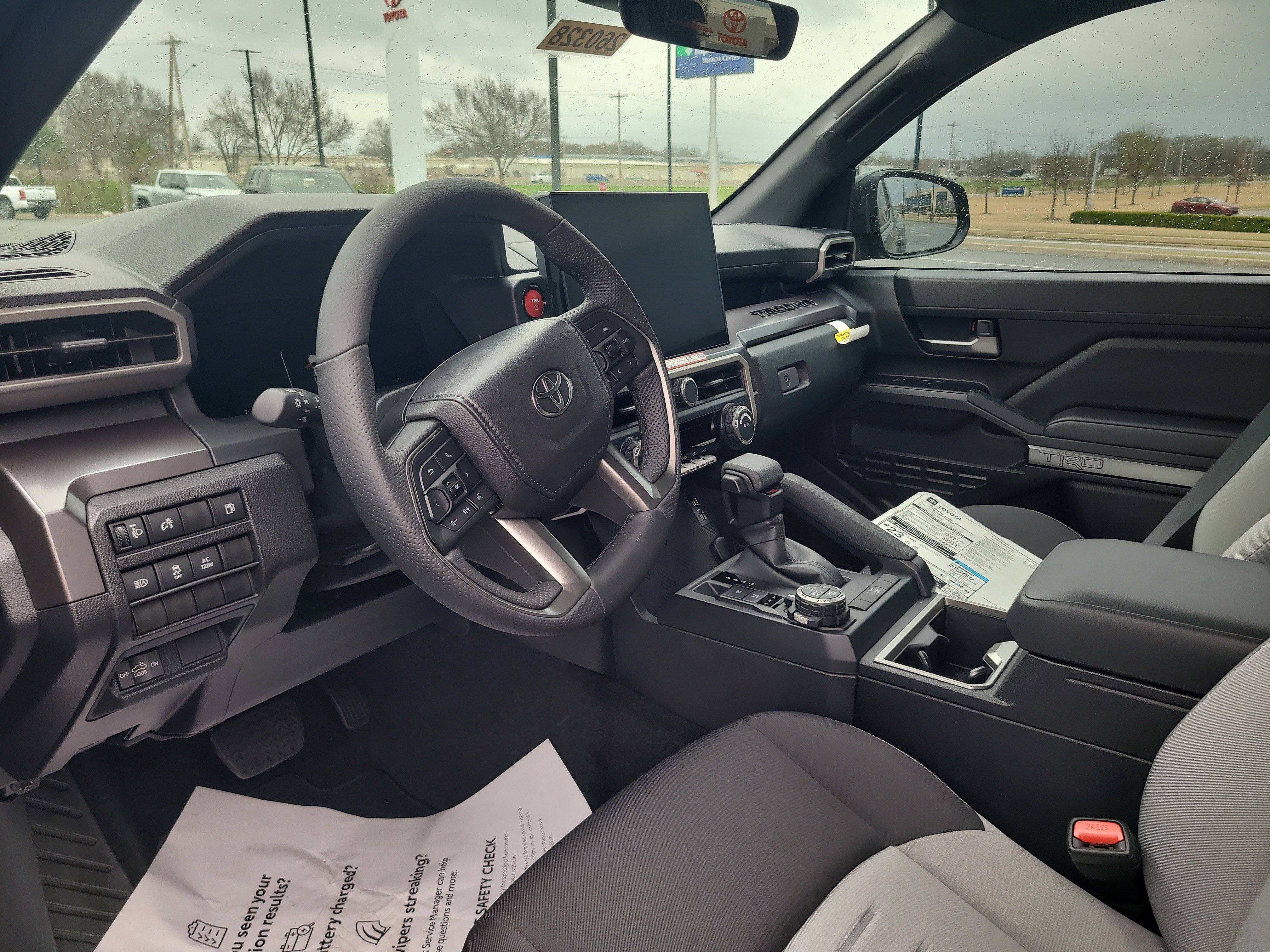 2026 Toyota Tacoma TRD Off Road - Photo 10