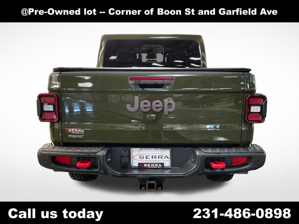 Used 2022 Green Jeep Rubicon image 4
