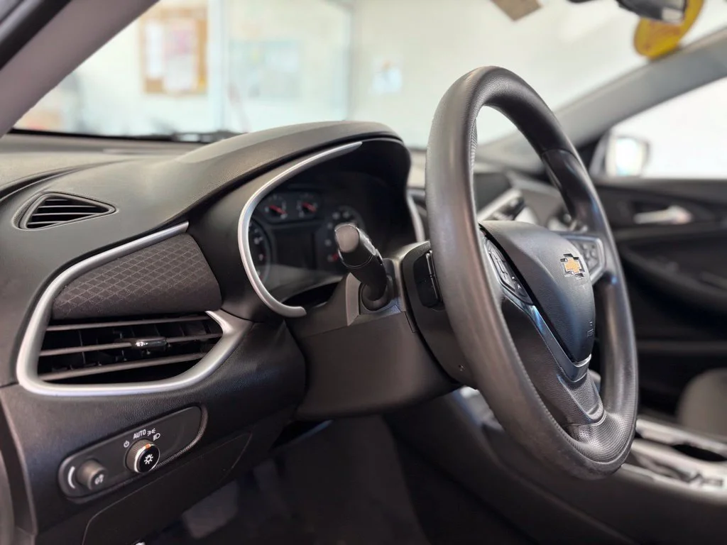 2023 Chevrolet Malibu 1LT - Photo 10