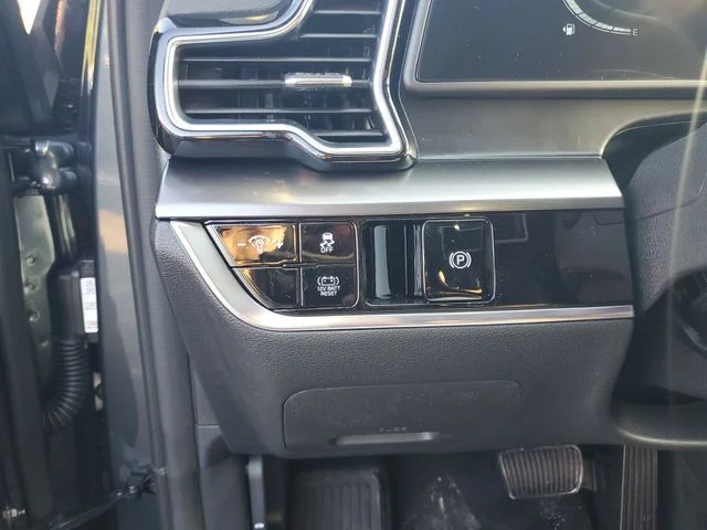 New 2025 Gravity Gray Kia EX image 10