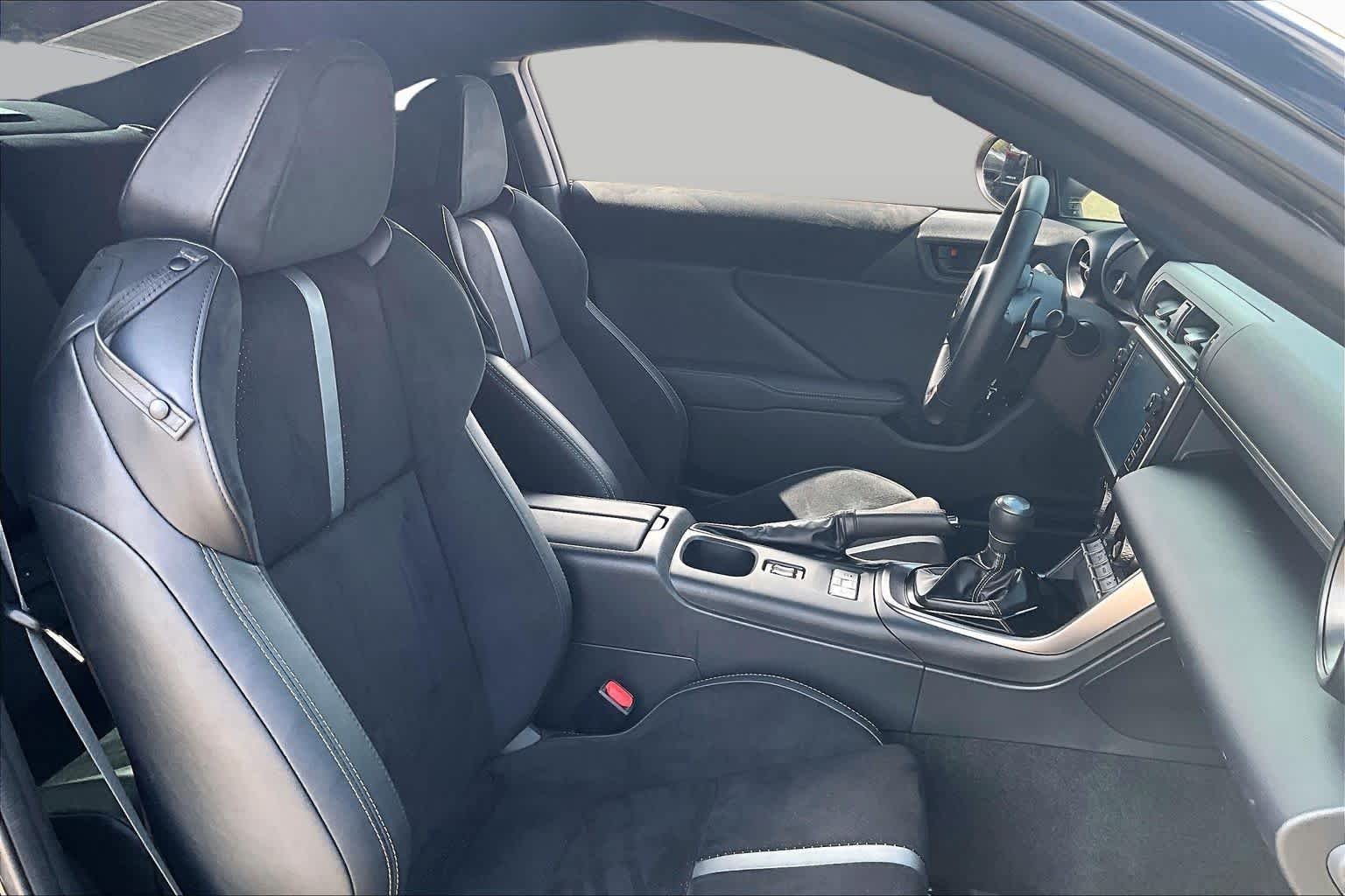 Used 2026 Raven Toyota Premium image 8