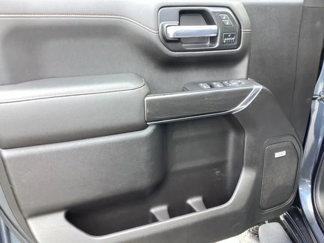Used 2022 Dark Sky Metallic GMC AT4 image 16
