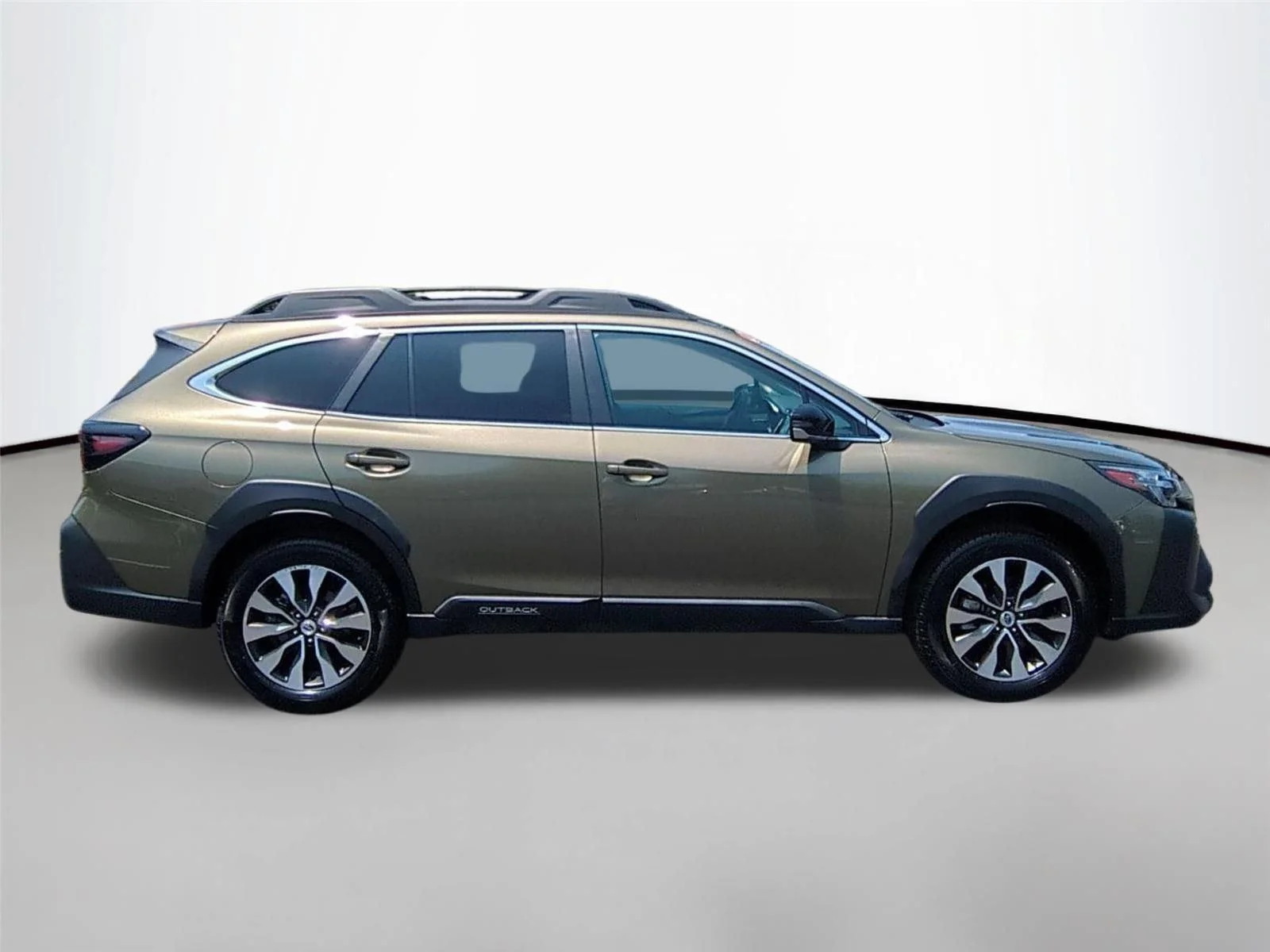 Used 2023 Autumn Green Metallic Subaru Limited XT image 6