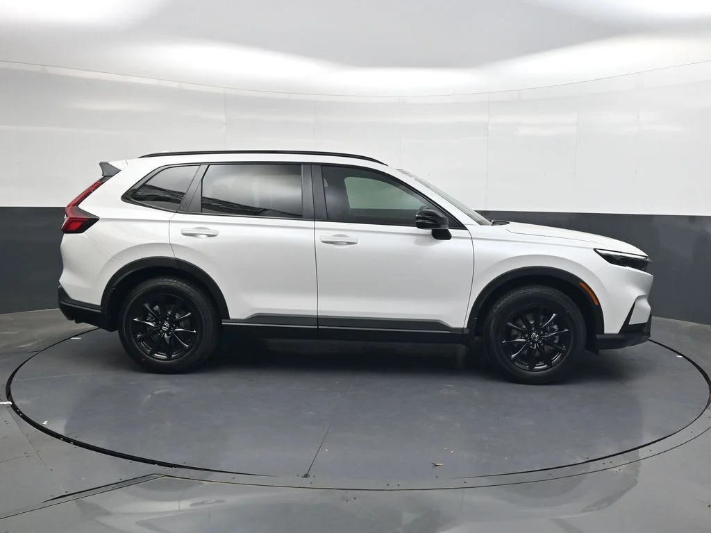 New 2026 Platinum White Pearl Honda Sport-L image 3