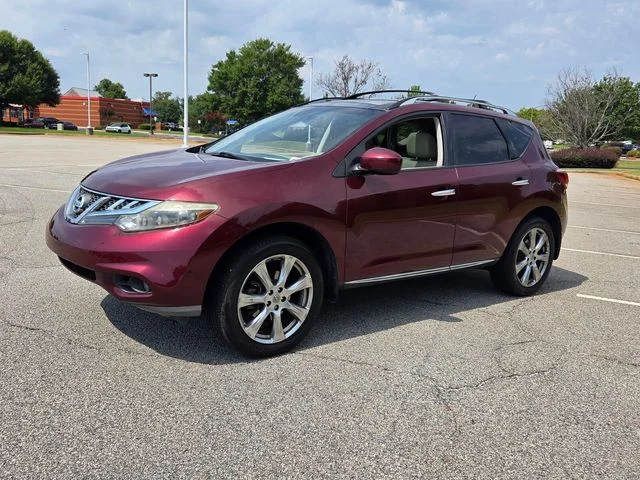 Used 2012 Red Nissan LE image 3