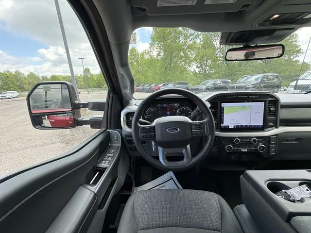 Used 2021 Red Ford XLT image 14