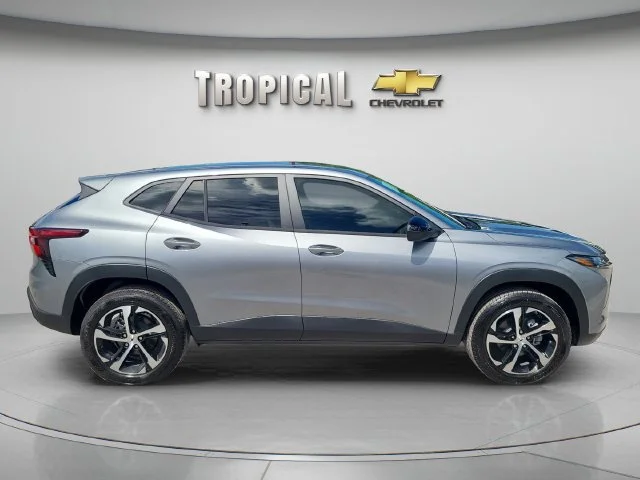 New 2026 Sterling Gray Metallic Chevrolet 1RS image 6