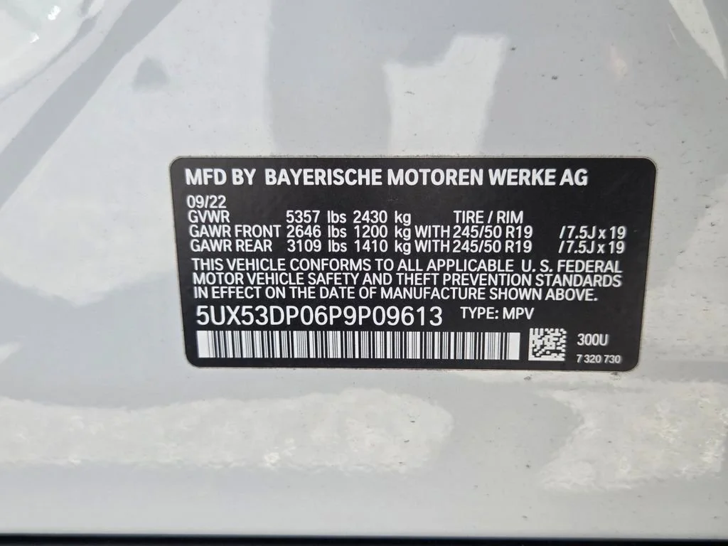 Used 2023 Alpine White BMW xDrive30i image 33