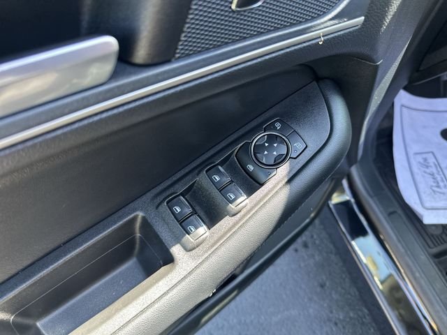 Used 2024 Black Ford SEL image 18