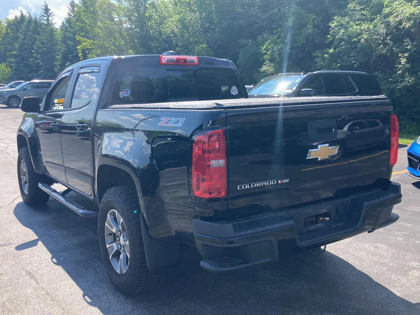 Used 2018 BLACK Chevrolet 4WD Z71 image 5