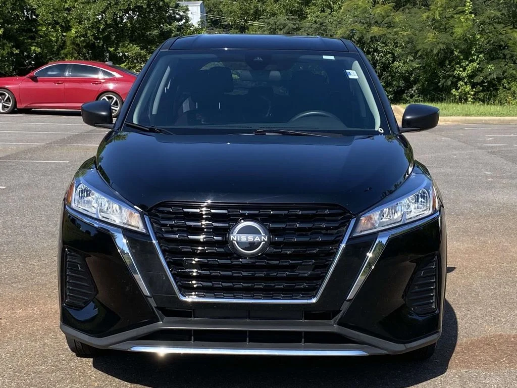 Used 2024 Super Black Nissan S image 8