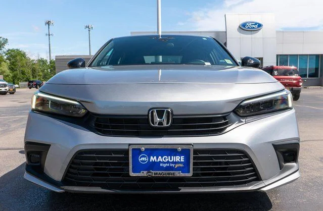 Used 2024  Honda Sport image 3