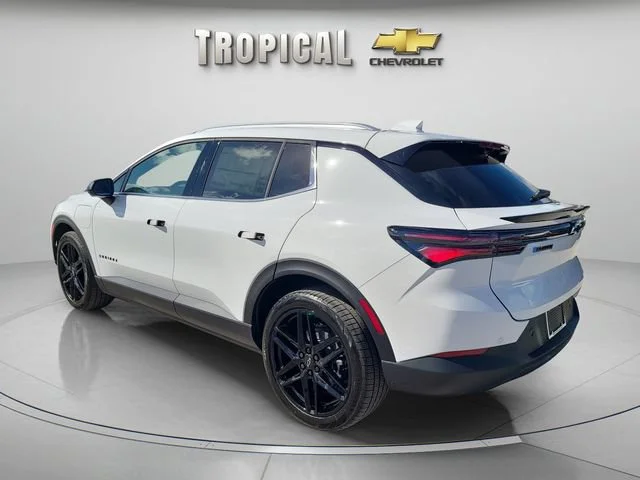 New 2026 Summit White Chevrolet LT image 3