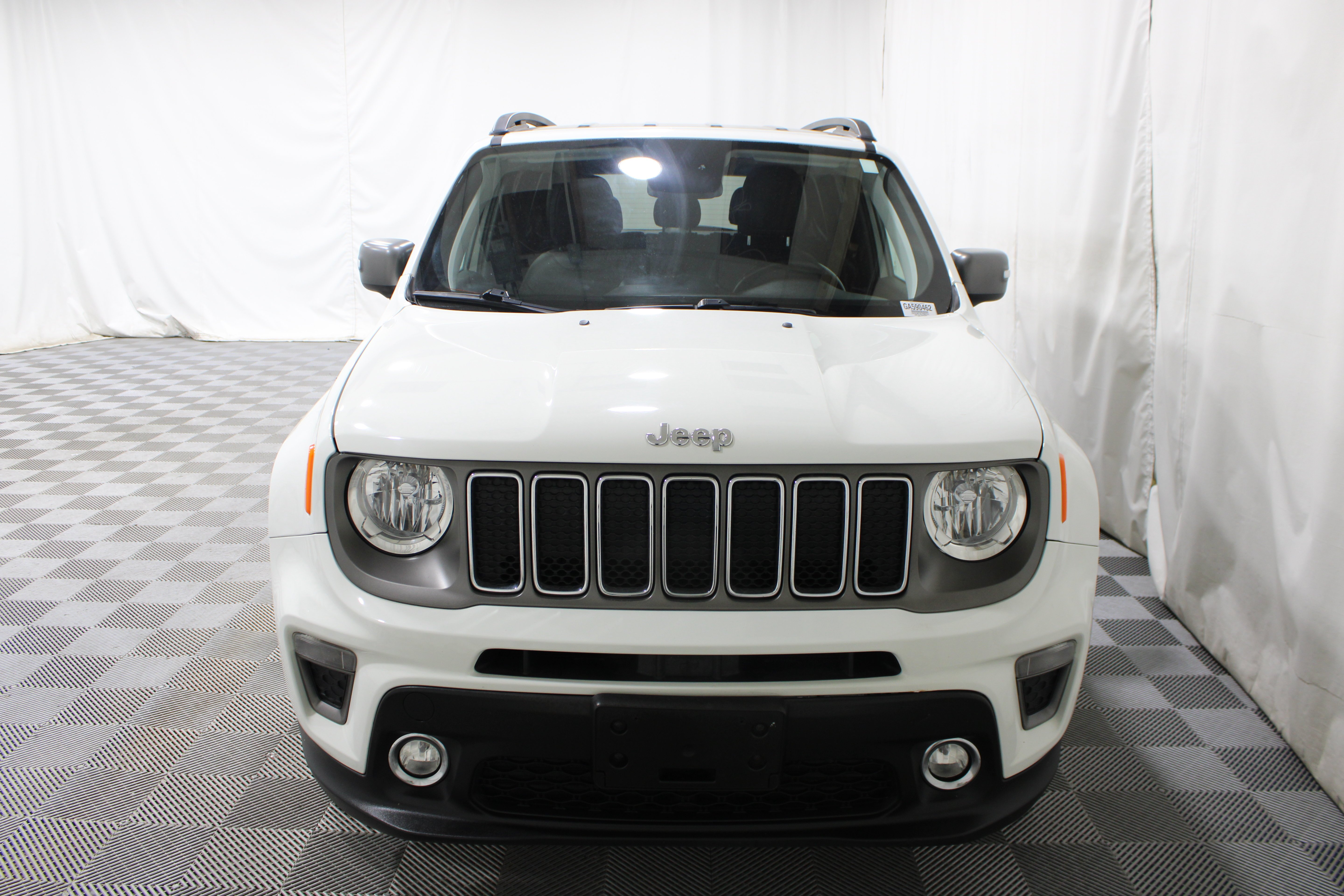 Used 2020 Alpine White Clearcoat Jeep Limited image 28
