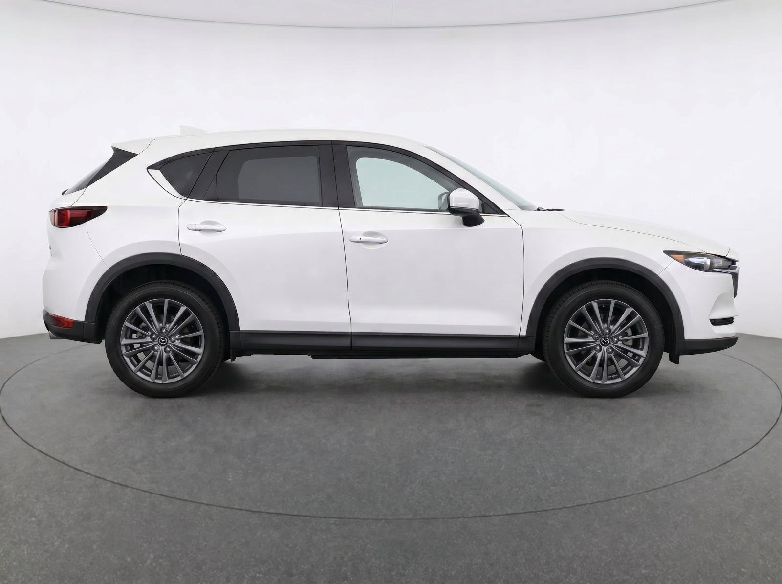 Used 2020 Snowflake White Pearl Mica Mazda Touring image 8