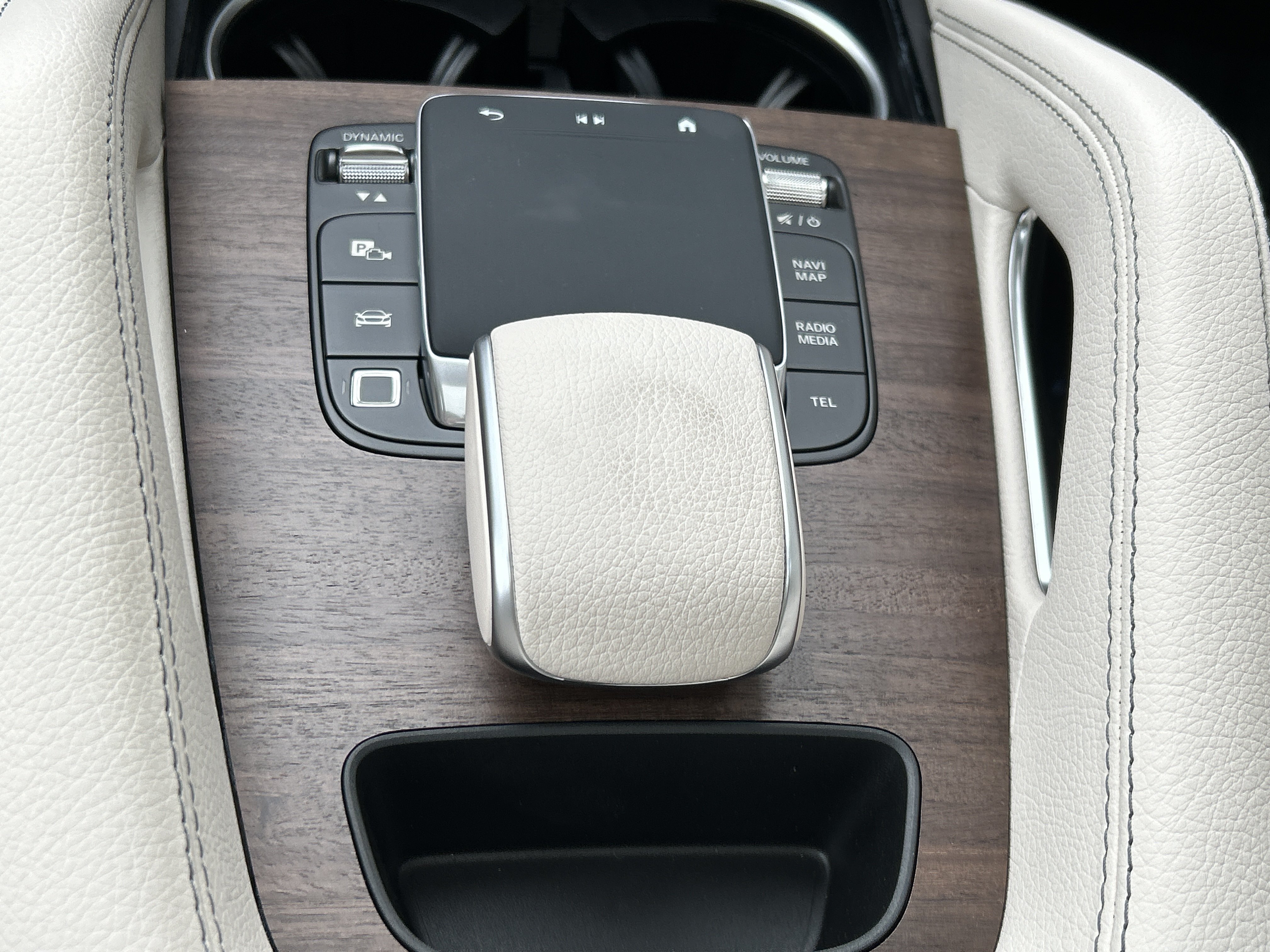 New 2026 Polar White Mercedes-Benz GLE 350 SUV image 31