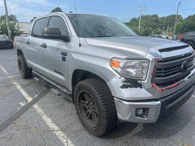 2017 Toyota Tundra SR5