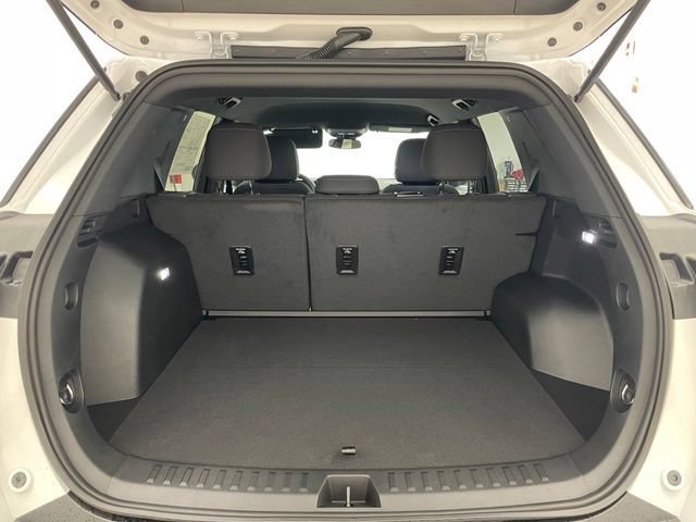 2026 Chevrolet Equinox LT - Photo 11