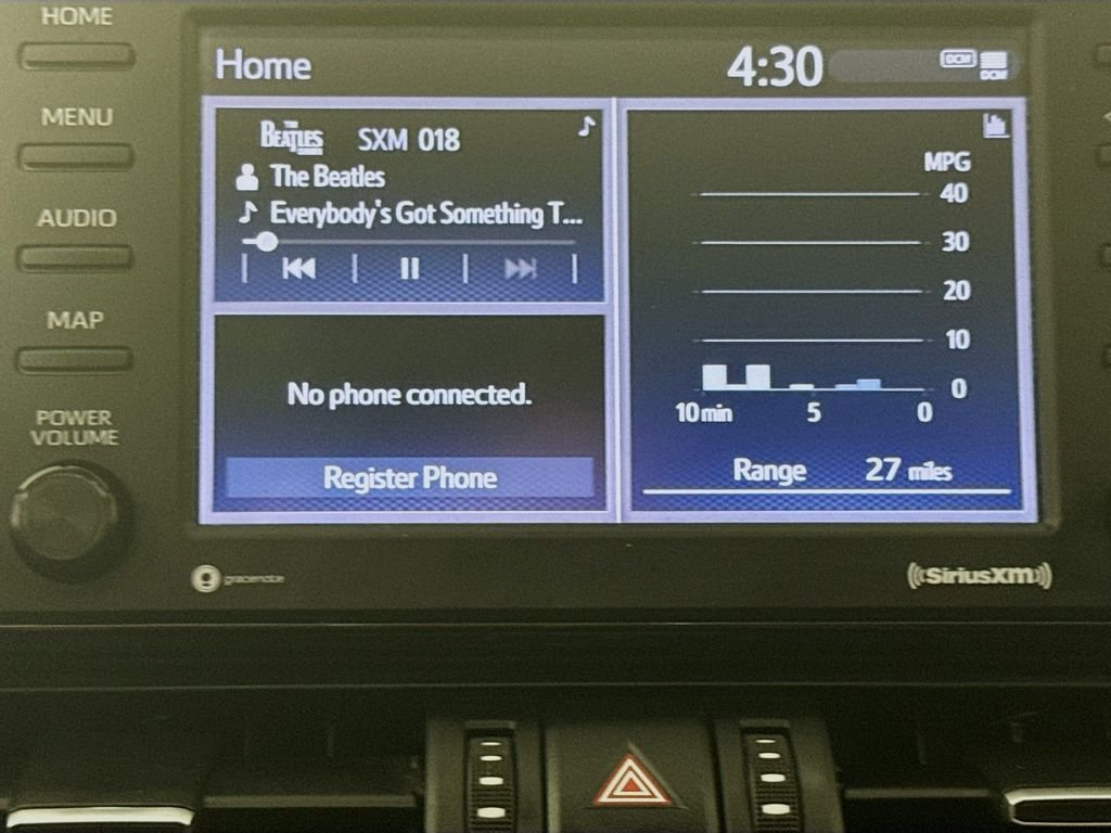 Used 2022 Midnight Black Metallic Toyota XLE Premium image 19