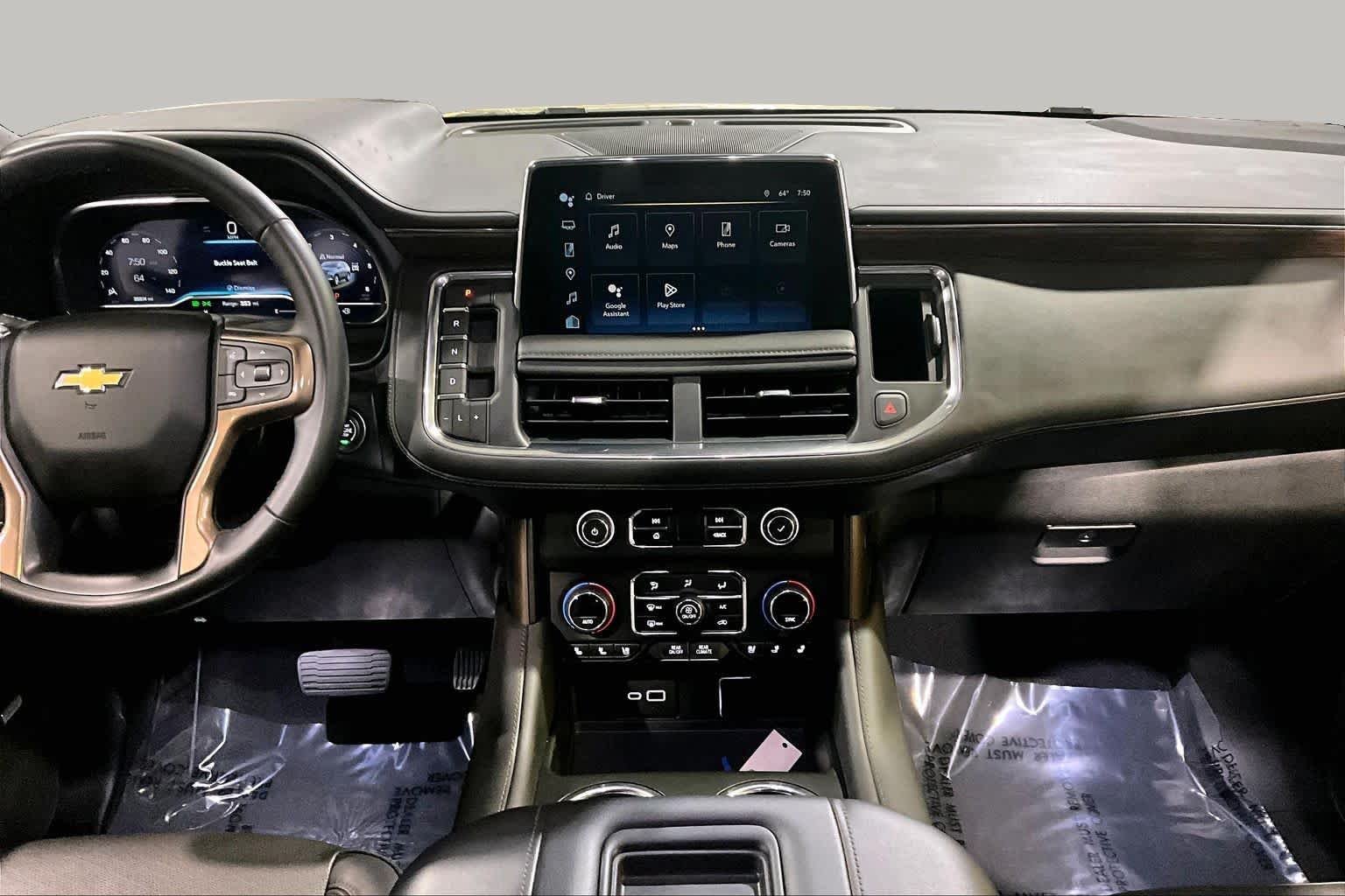 Used 2024 Black Chevrolet High Country image 13