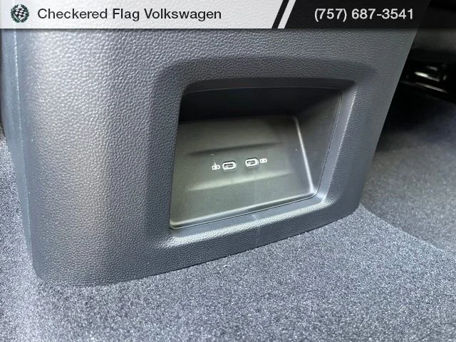 New 2026 White Volkswagen 2.0T SE image 29