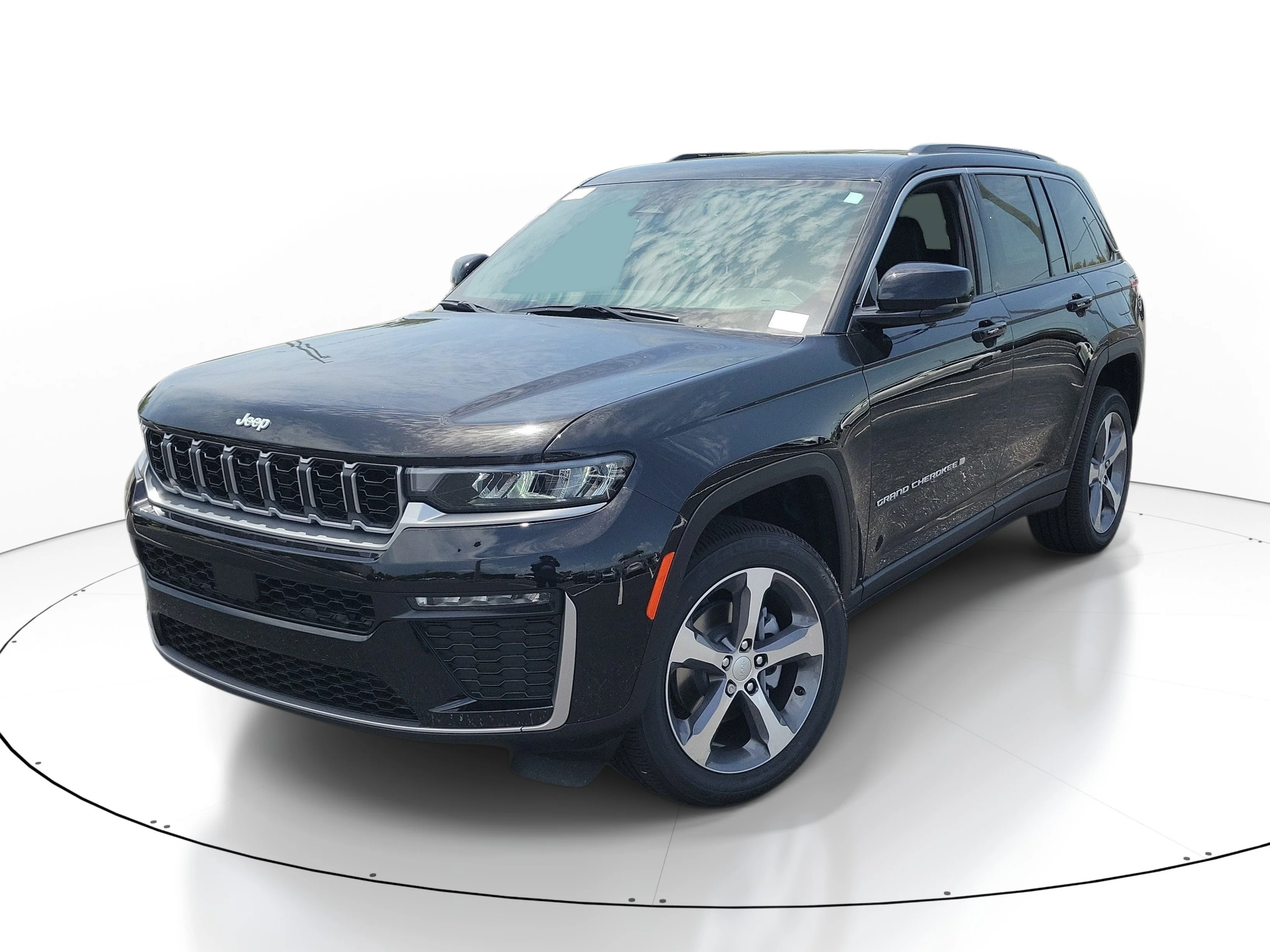 New 2026 Diamond Black Crystal Pearlcoat Jeep Limited image 2