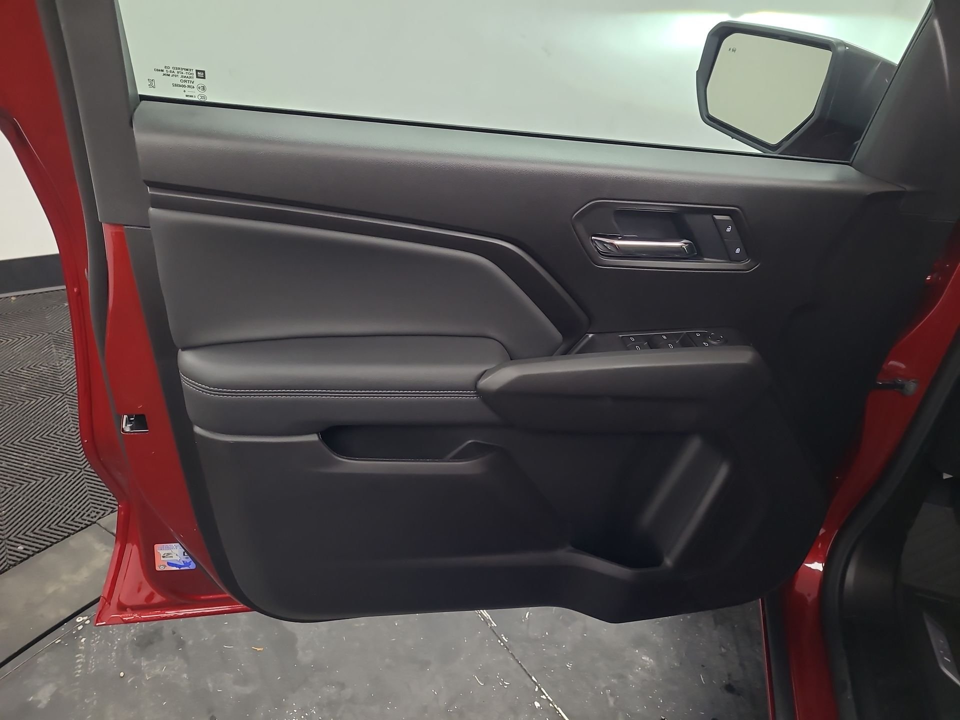 2026 Chevrolet Colorado LT - Photo 23
