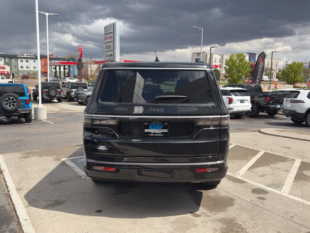 New 2026 High Gloss Black Exterior Paint Jeep Base image 4