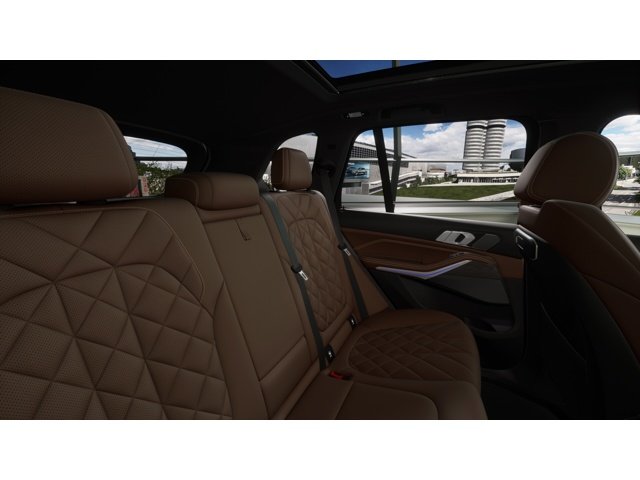 New 2026 Mineral White Metallic BMW xDrive40i image 12