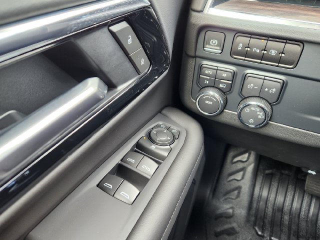 2025 Chevrolet Tahoe Fleet - Photo 27