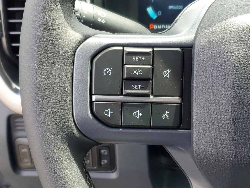 New 2026 Carbonized Gray Metallic Ford F-350® Lariat® image 10