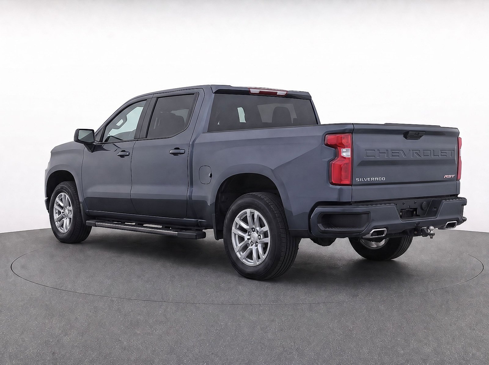 Used 2019 Shadow Gray Metallic Chevrolet RST image 3