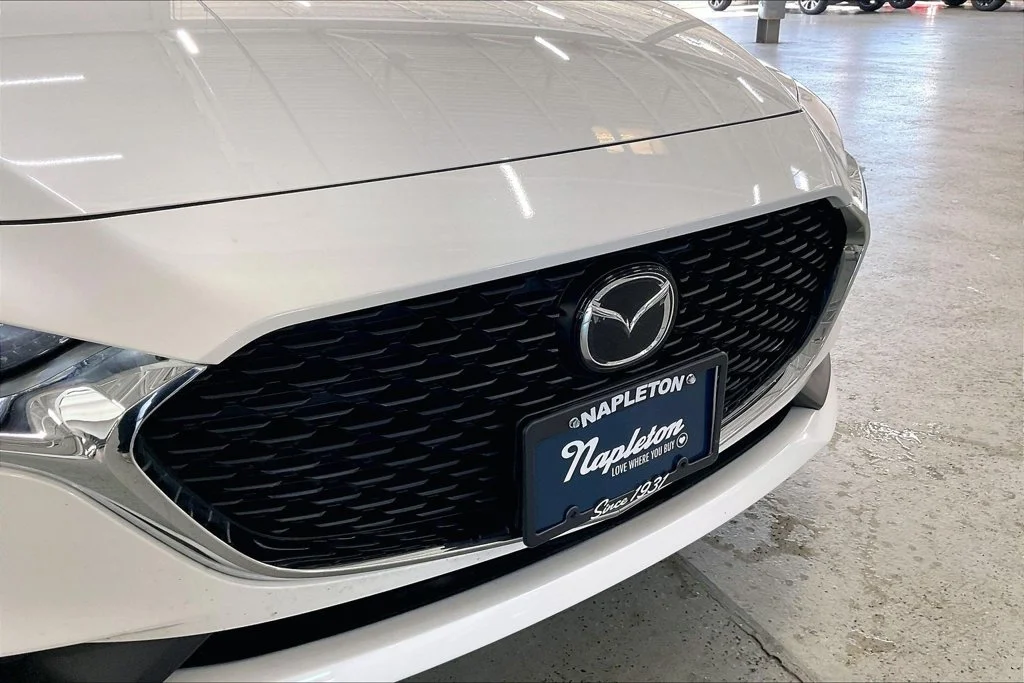 Certified Used 2026 White Mazda 2.5 S image 30